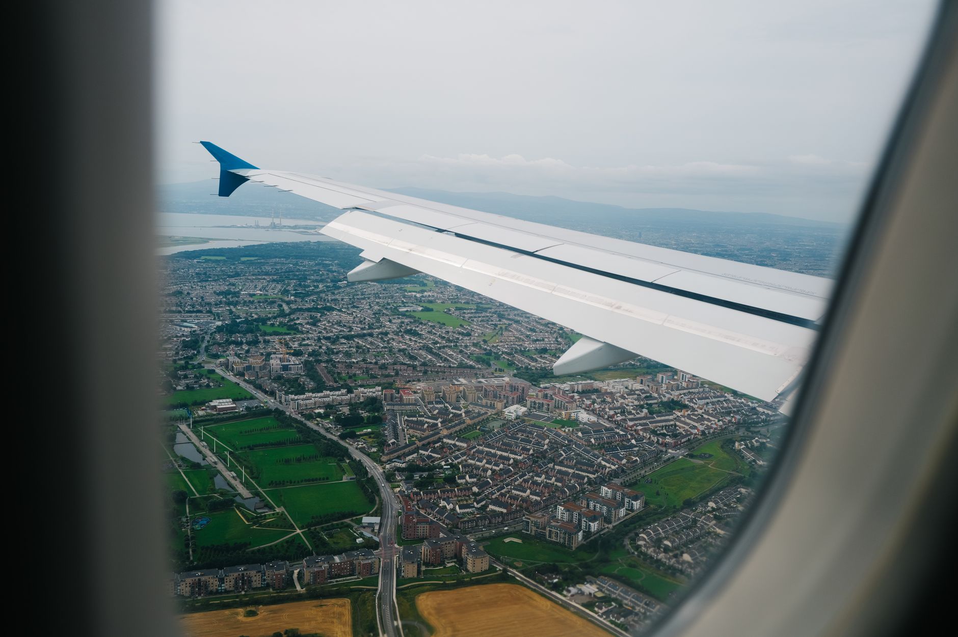 Flights to edinburgh