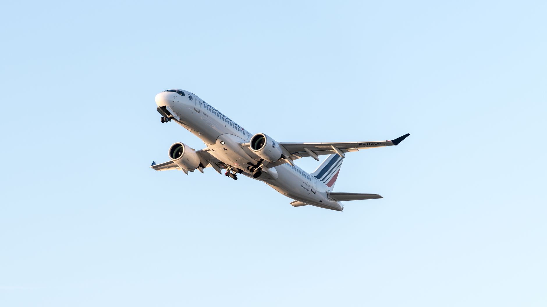 Flights to tahiti