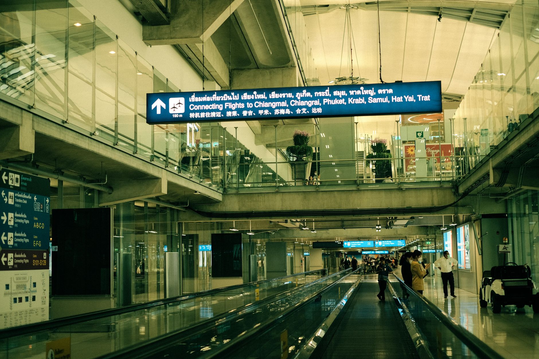 Cheap flights to bangkok
